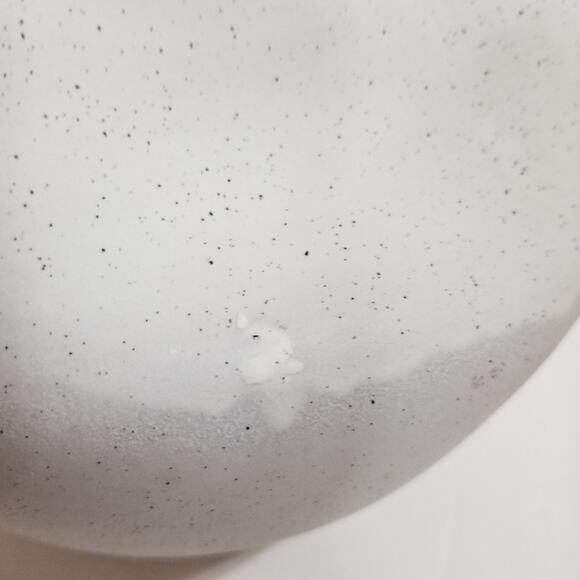 Textured terracotta vase made in Portugal about 22cm tall - Picture 11 of 14